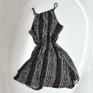 Loft sleeveless midi dress size S